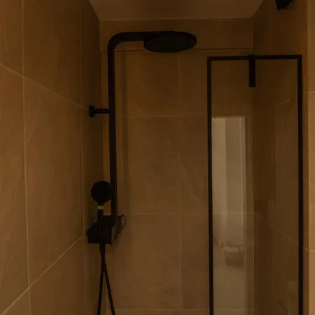 Swan Exclusive With Large Balcony